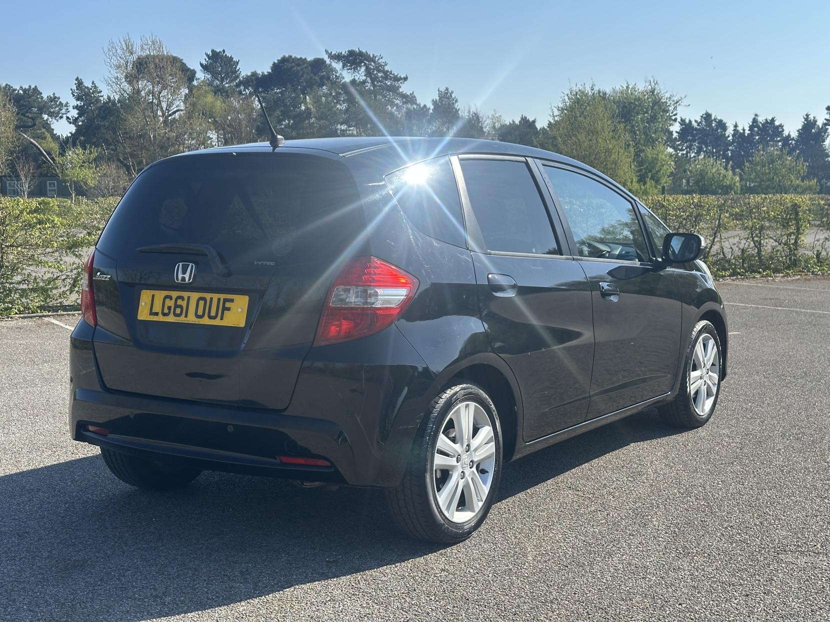 Honda Jazz 1.4 i-VTEC EX Hatchback 5dr Petrol Manual Euro 5 (99 ps)