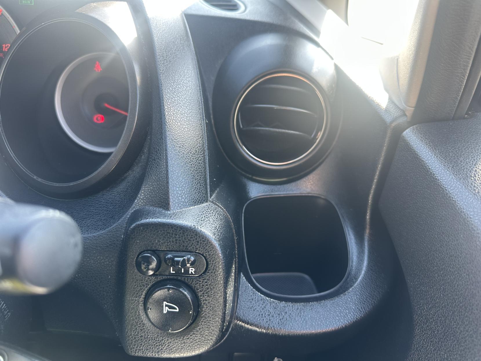 Honda Jazz 1.4 i-VTEC EX Hatchback 5dr Petrol Manual Euro 5 (99 ps)