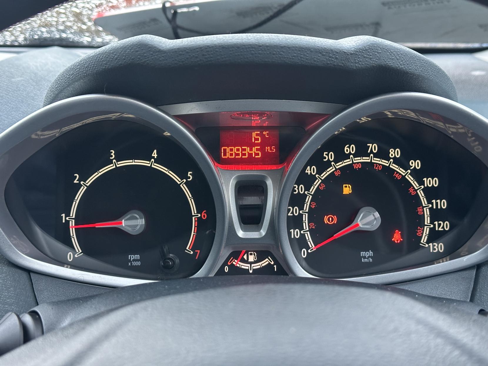 Ford Fiesta 1.4 Zetec Hatchback 5dr Petrol Manual (133 g/km, 94 bhp)