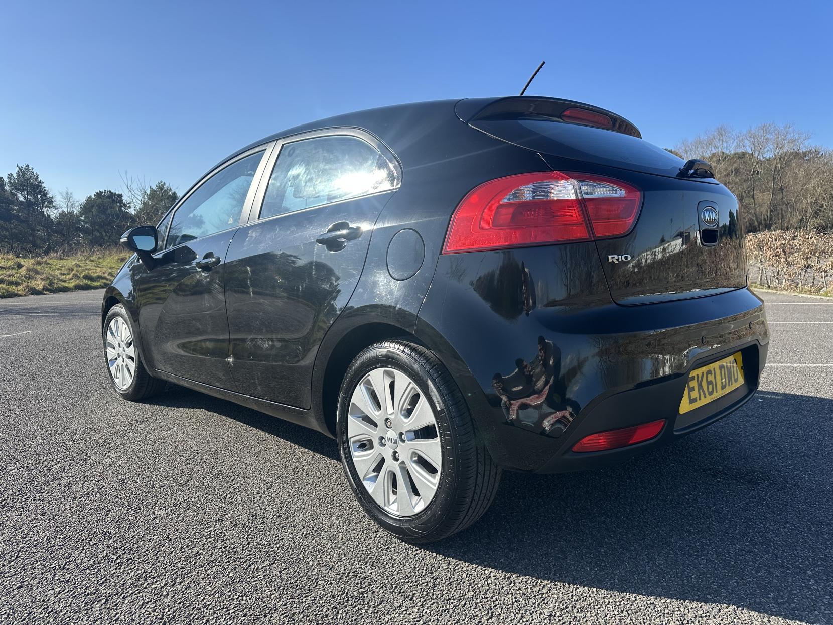 Kia Rio 1.4 2 Hatchback 5dr Petrol Manual Euro 5 (107 bhp)