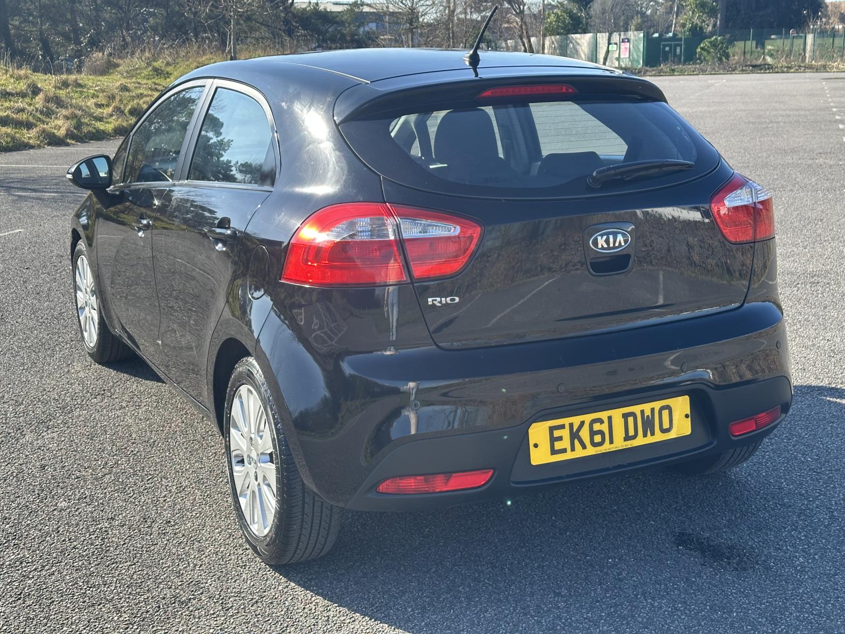 Kia Rio 1.4 2 Hatchback 5dr Petrol Manual Euro 5 (107 bhp)