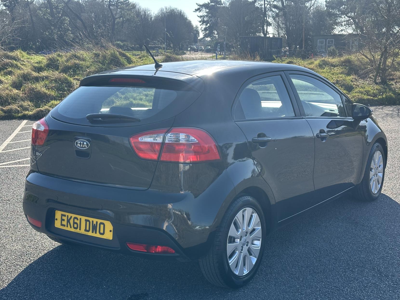 Kia Rio 1.4 2 Hatchback 5dr Petrol Manual Euro 5 (107 bhp)