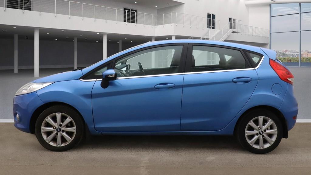 Ford Fiesta 1.4 Zetec Hatchback 5dr Petrol Automatic (154 g/km, 94 bhp)