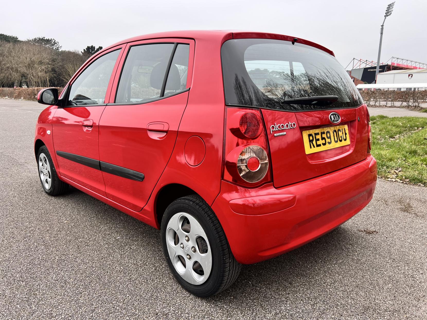 Kia Picanto 1.1 Strike Hatchback 5dr Petrol Manual (114 g/km, 64 bhp)