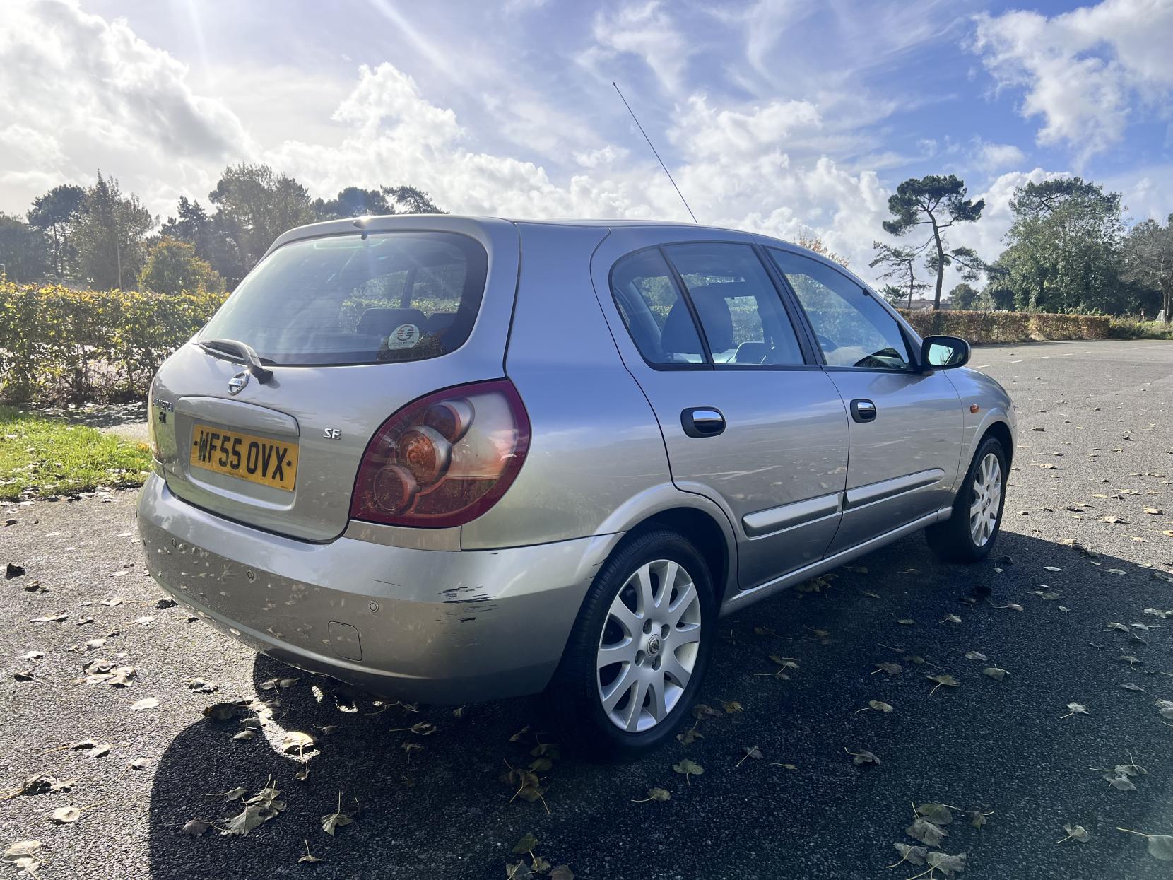 Nissan Almera 1.5 SE Hatchback 5dr Petrol Manual (160 g/km, 89 bhp)