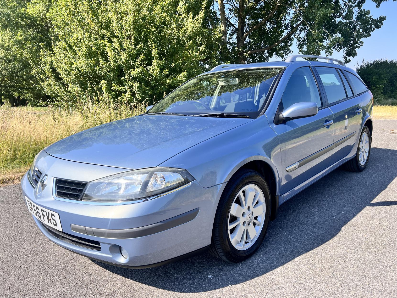 Renault Laguna 2.0 16v Expression Estate 5dr Petrol Automatic (206 g/km, 135 bhp)