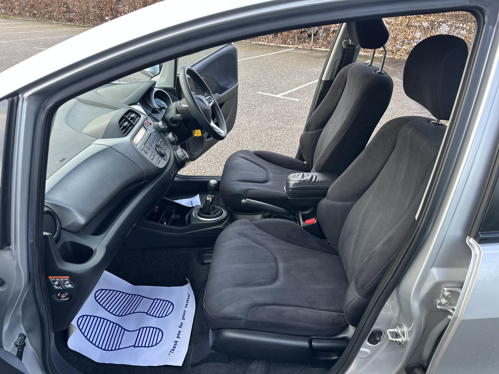 Honda Jazz 1.4 i-VTEC ES Hatchback 5dr Petrol Manual Euro 5 (99 ps)