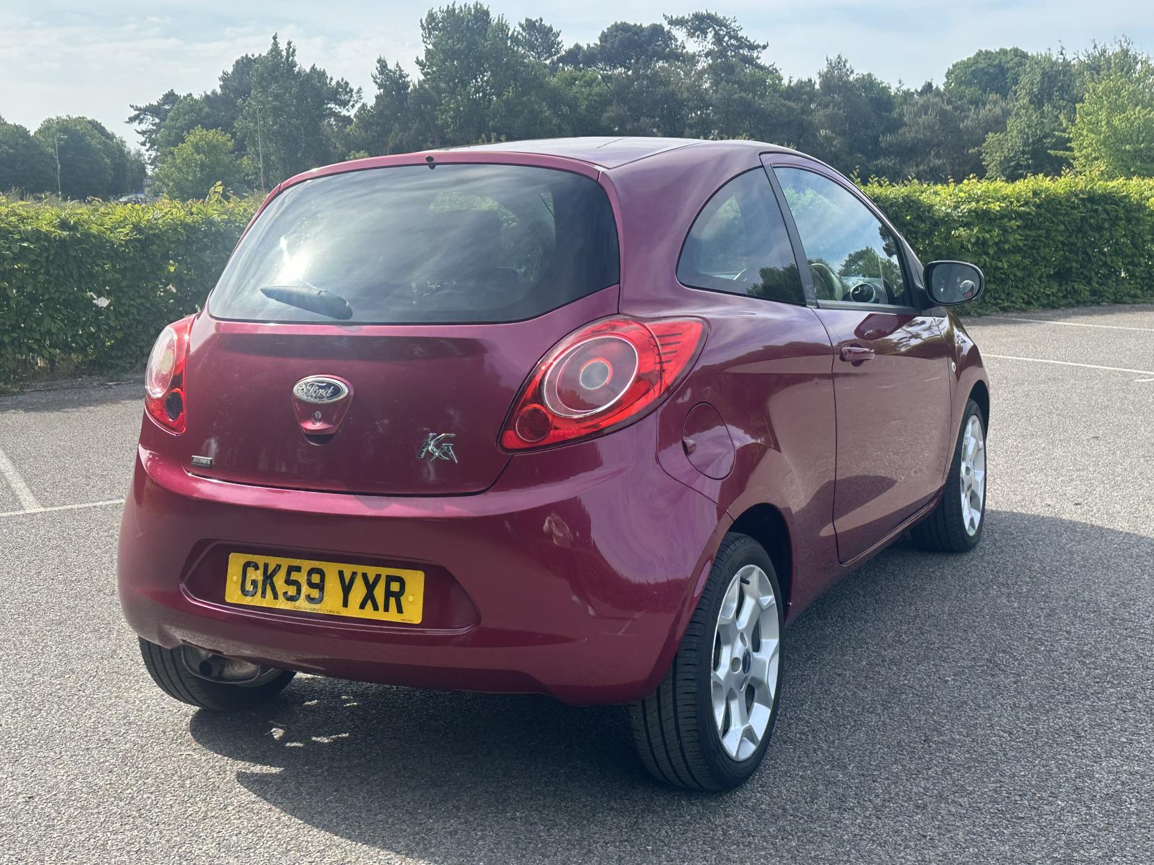 Ford Ka 1.2 Zetec Hatchback 3dr Petrol Manual Euro 4 (69 ps)
