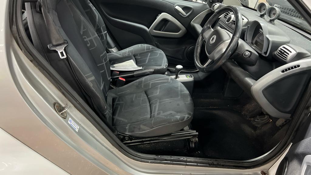 Smart fortwo 1.0 MHD Passion Coupe 2dr Petrol Auto Euro 4 (71 bhp)