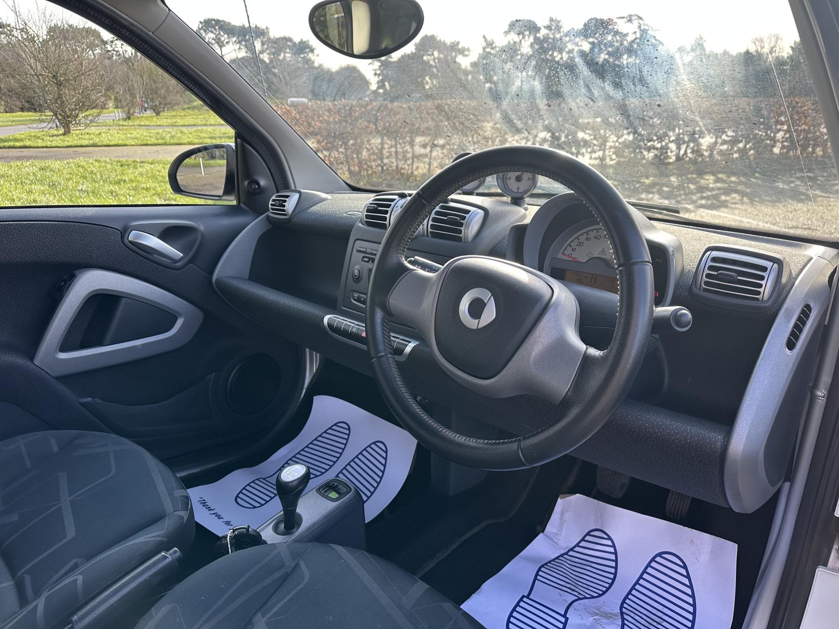 Smart fortwo 1.0 MHD Passion Coupe 2dr Petrol Auto Euro 4 (71 bhp)