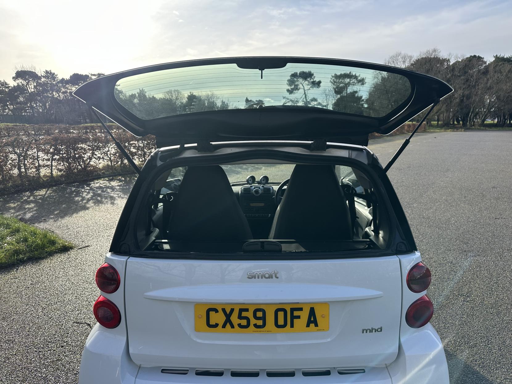 Smart fortwo 1.0 MHD Passion Coupe 2dr Petrol Auto Euro 4 (71 bhp)