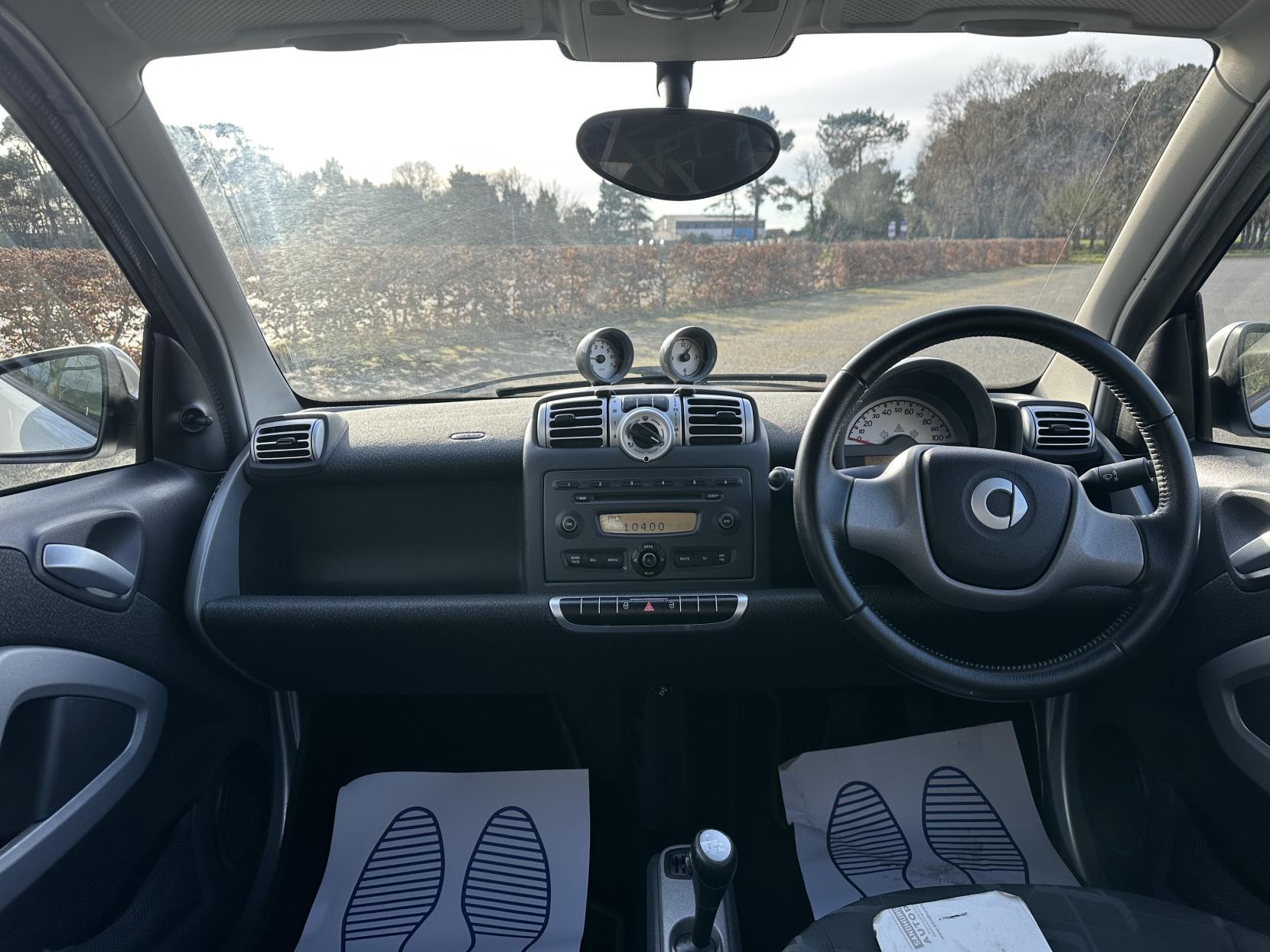 Smart fortwo 1.0 MHD Passion Coupe 2dr Petrol Auto Euro 4 (71 bhp)